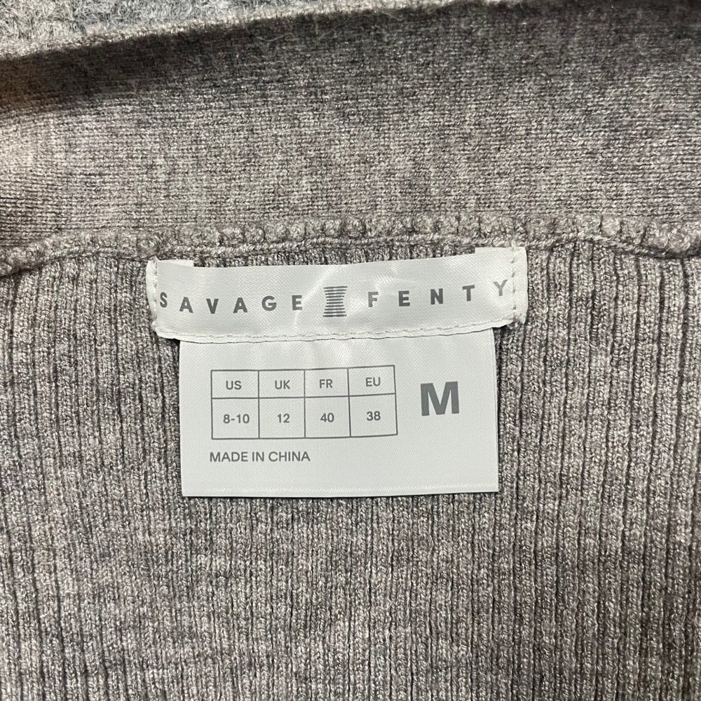 Savage X Fenty Crop Top Womens Medium Gray Ribbed Mock Neck Open Back - Picture 6 of 8